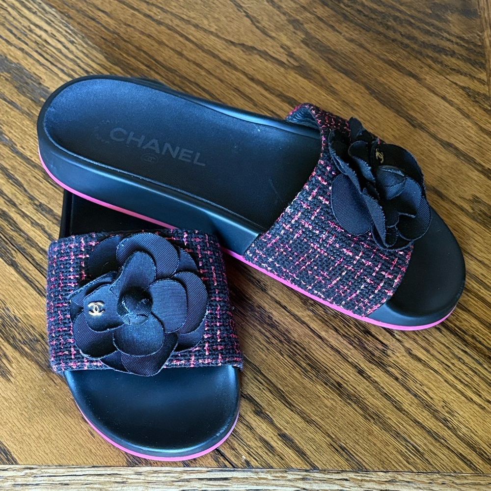 Chanel Camelia Tweed Slides 38
